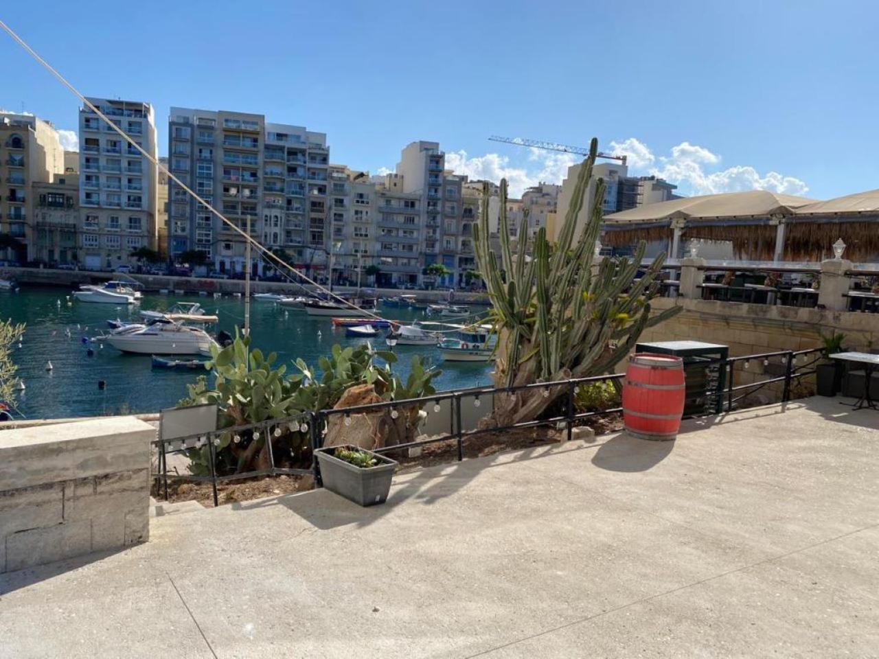 86 Spinola Bay, photo 29