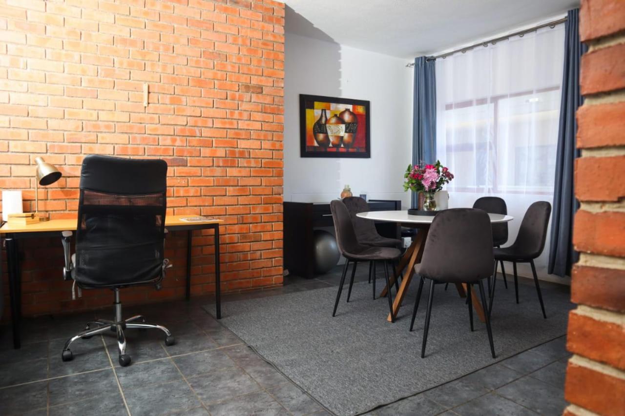 Spacious and luxury 3 bedroom apartment