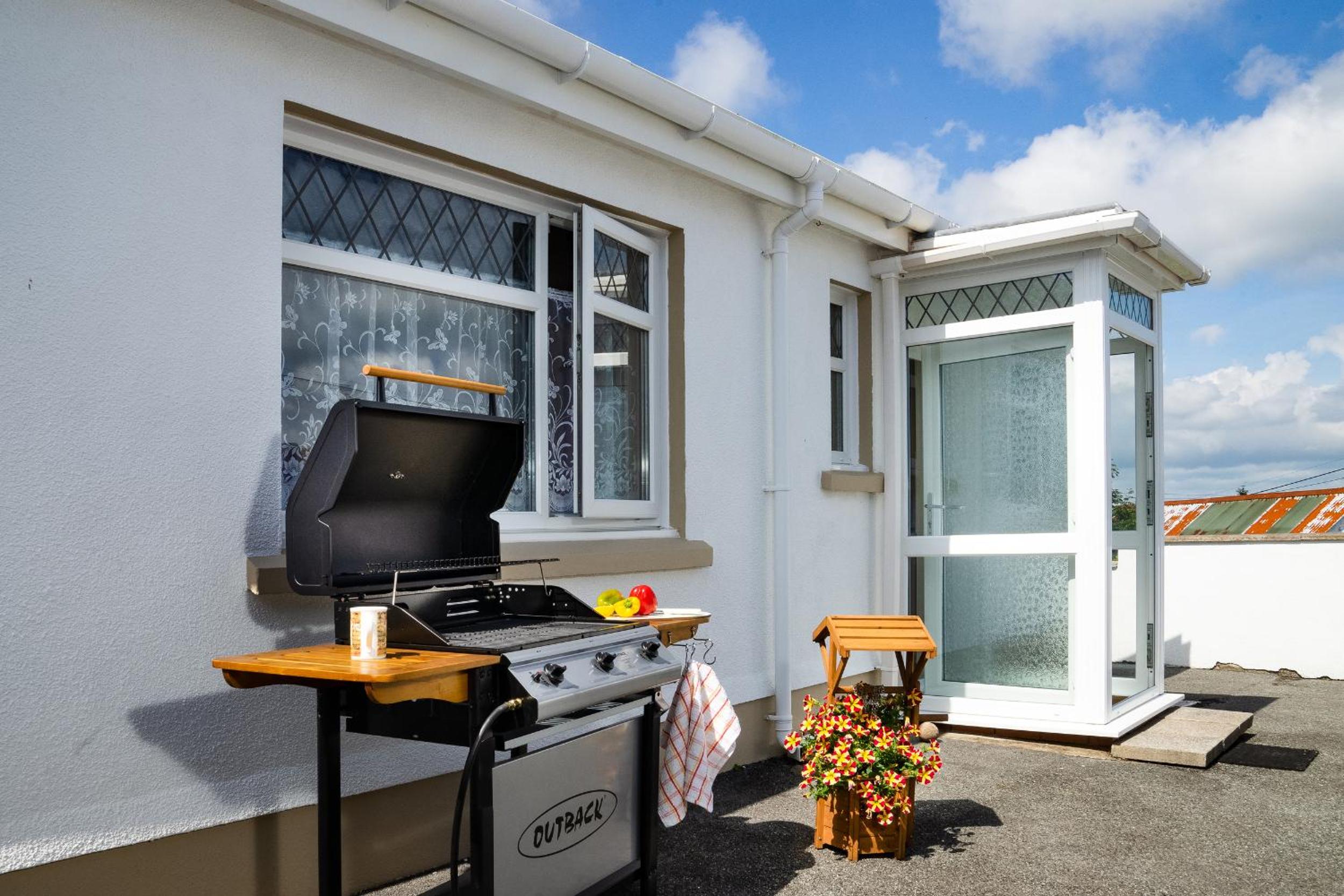 2 Rock Cottage Llansteffan