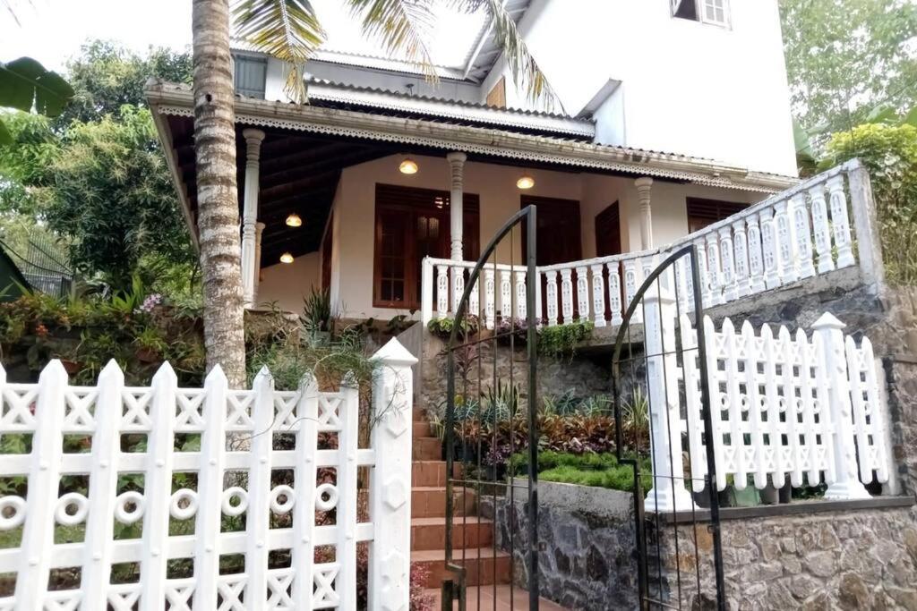 Natural Cottage Galle