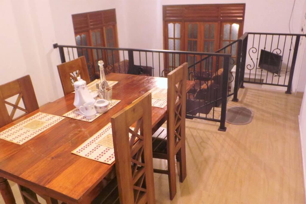 Natural Cottage Galle
