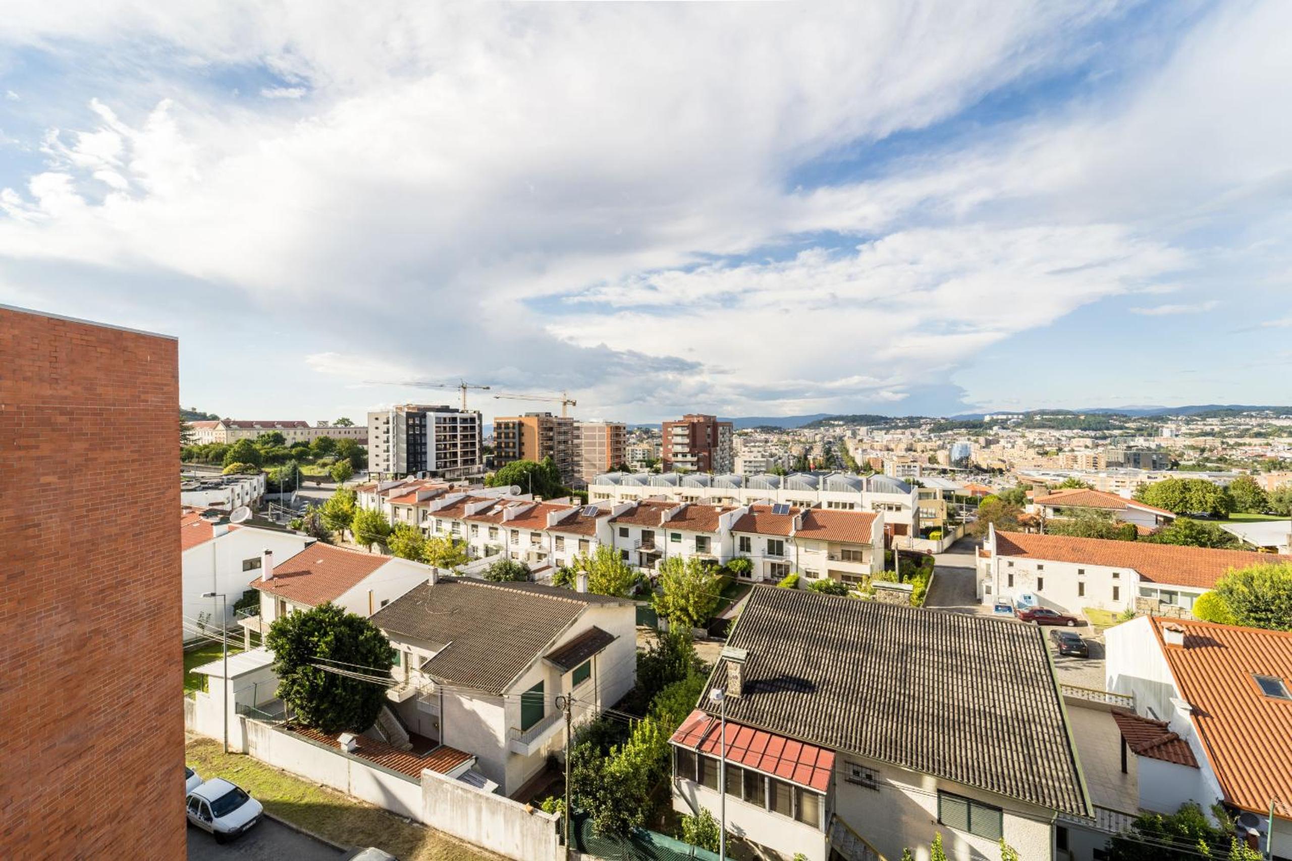 Espírito Santo - T4 apartamento familiar - Braga view 3