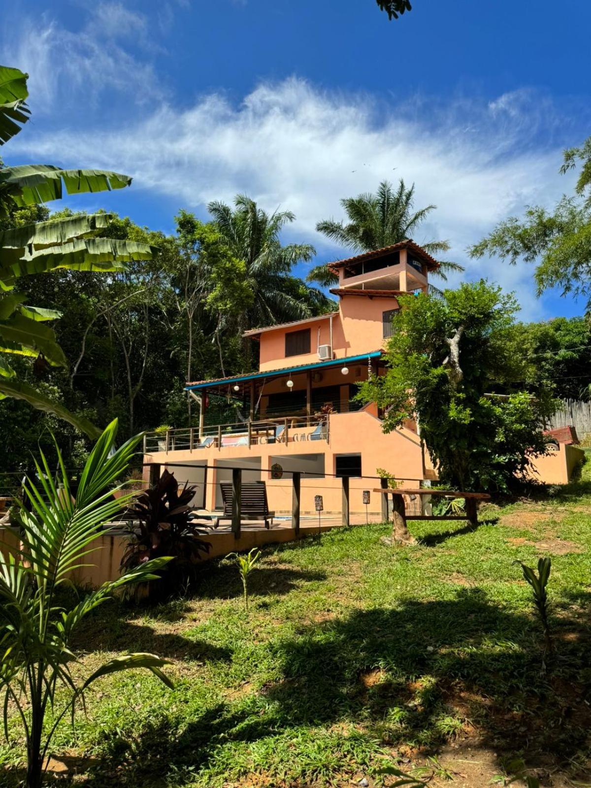 Casa Amadou com grande piscina em Boipeba