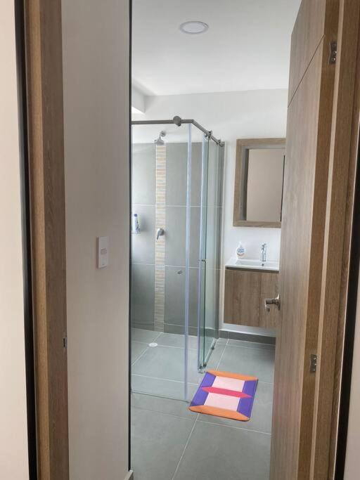 Casa Familiar Excelente ubicación con Piscina