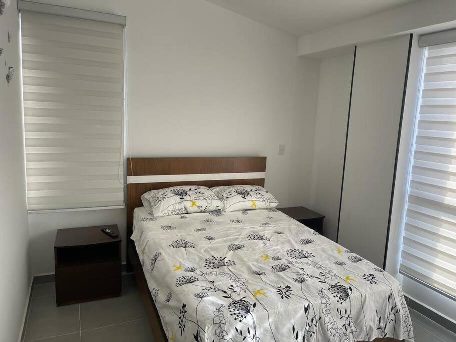 Casa Familiar Excelente ubicación con Piscina