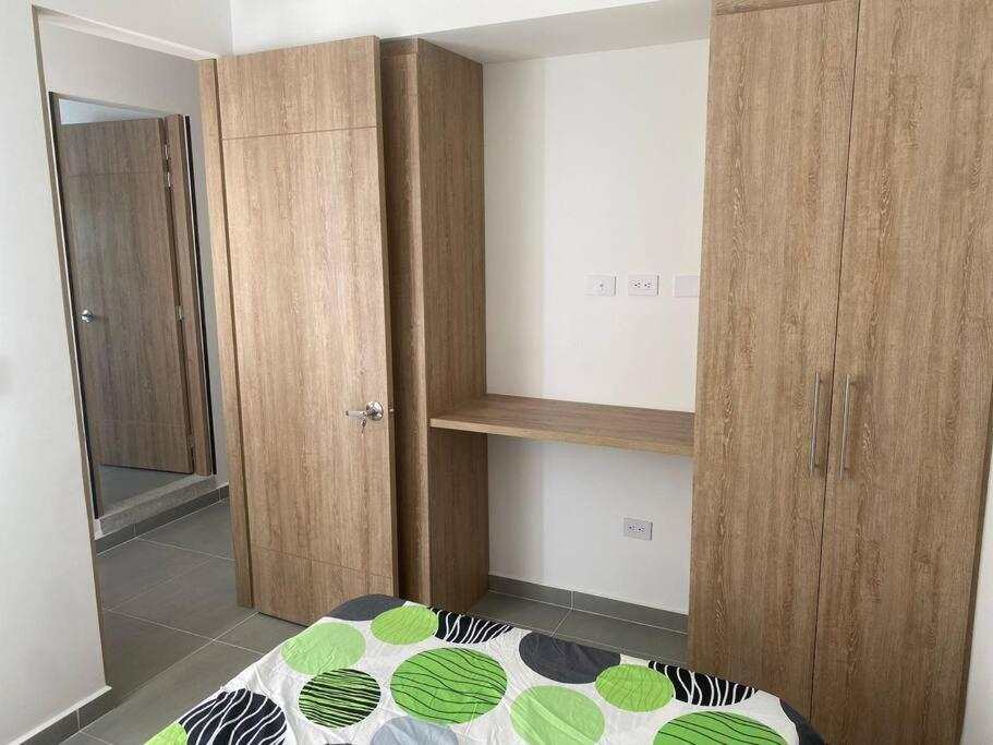 Casa Familiar Excelente ubicación con Piscina