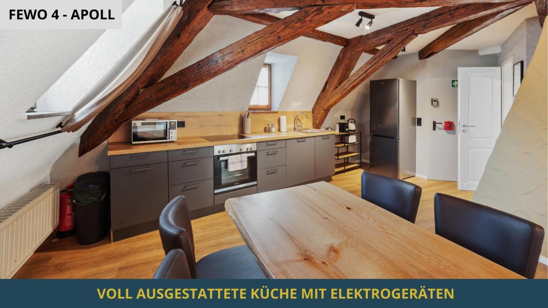 SandAPART34 - 4 tolle FeWos von 1-9 Pers mitten in der Altstadt