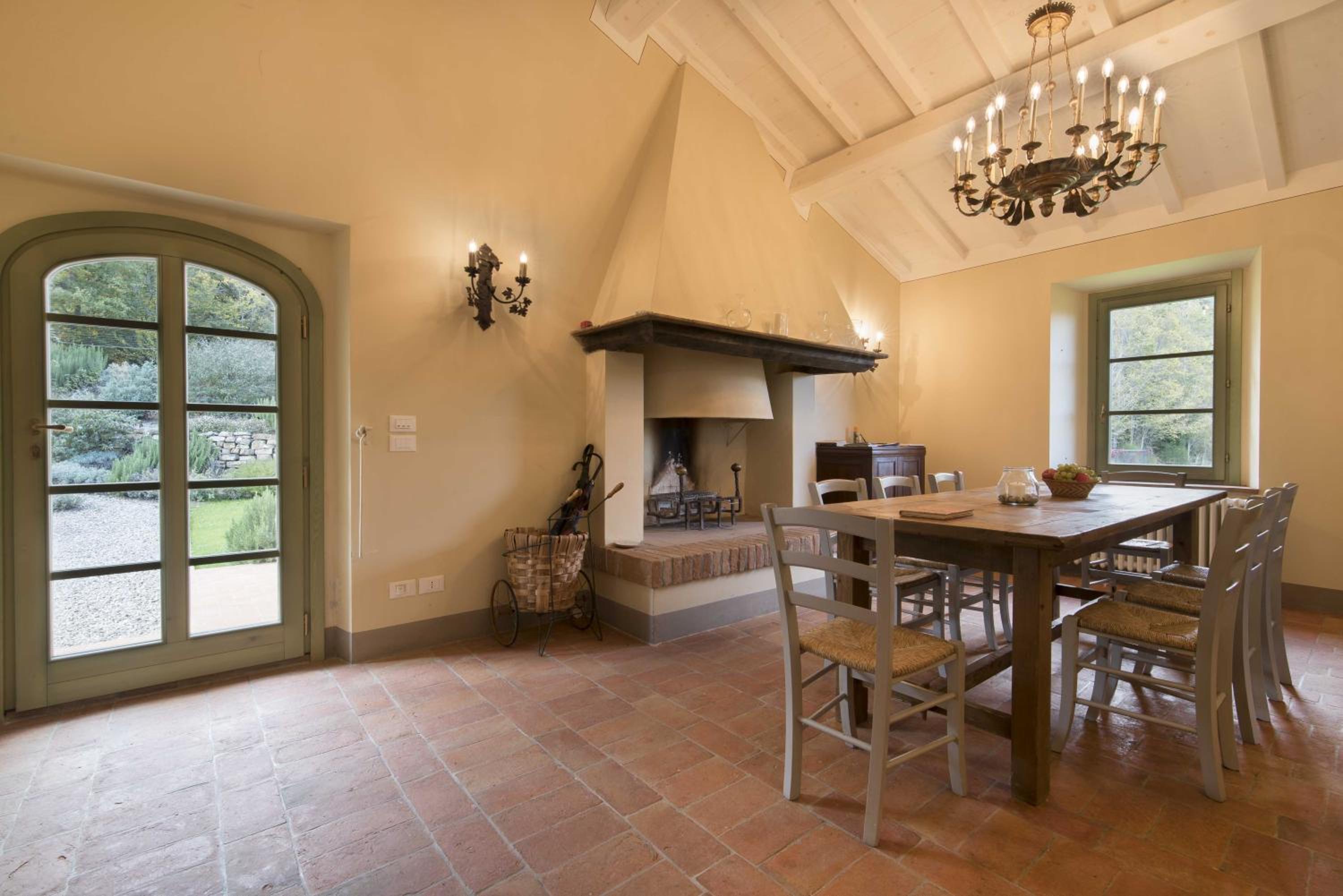 Borgo di Camporsevoli