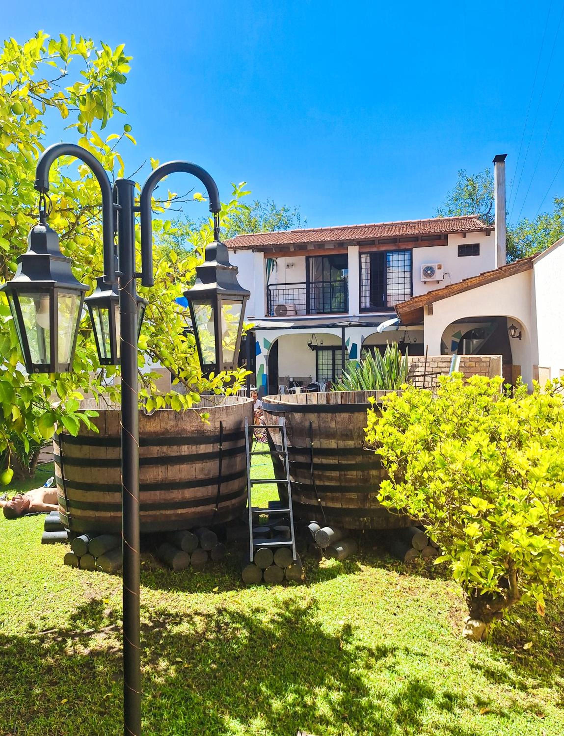 Fuxia House Hostel