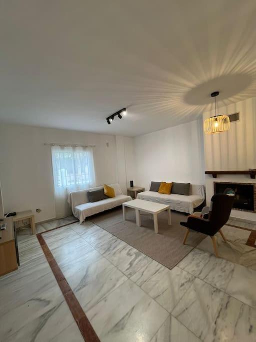 Gran Chalet a 13 min de Sevilla view 4