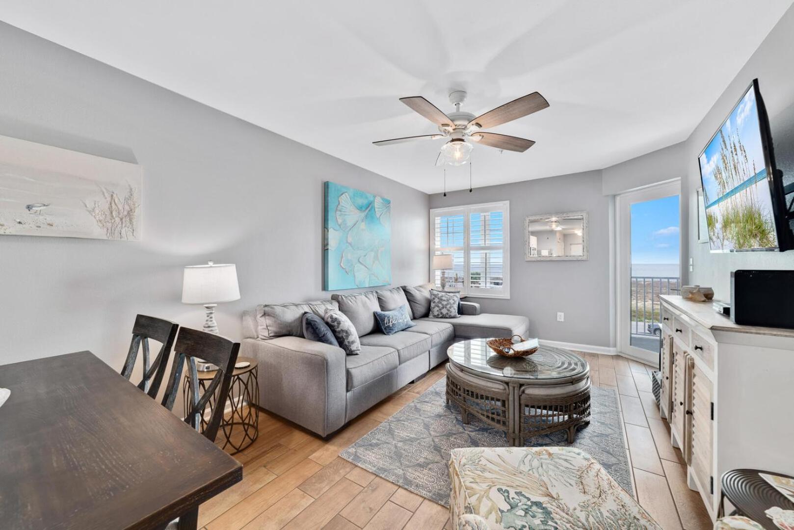 Cozy 2BD/2BA w/ View, Sleeps 6 view 4