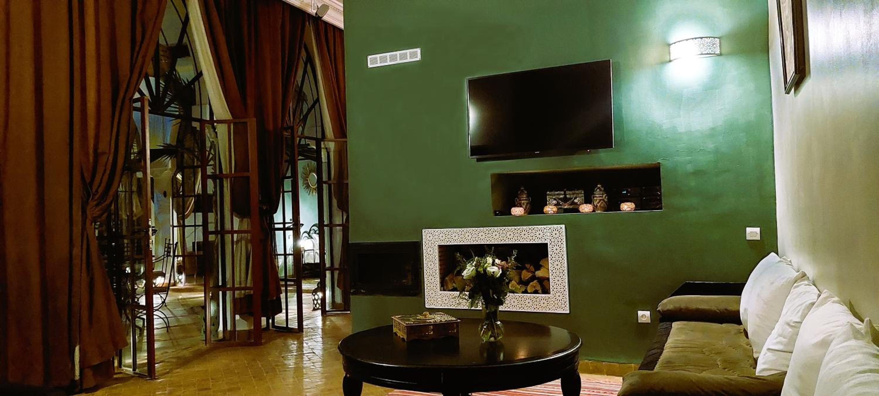 lounge