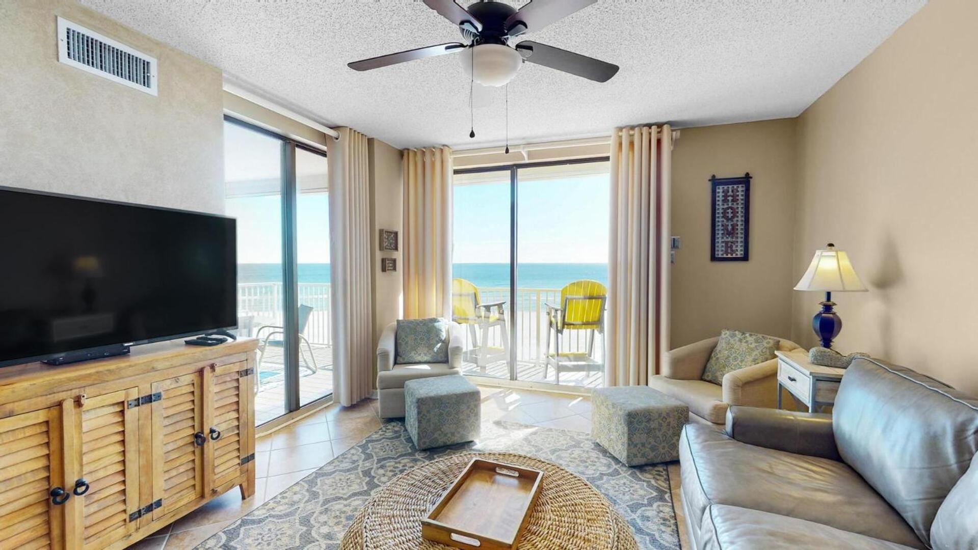 Beautiful 3BR/2BA Beachfront Condo,Sleeps 8