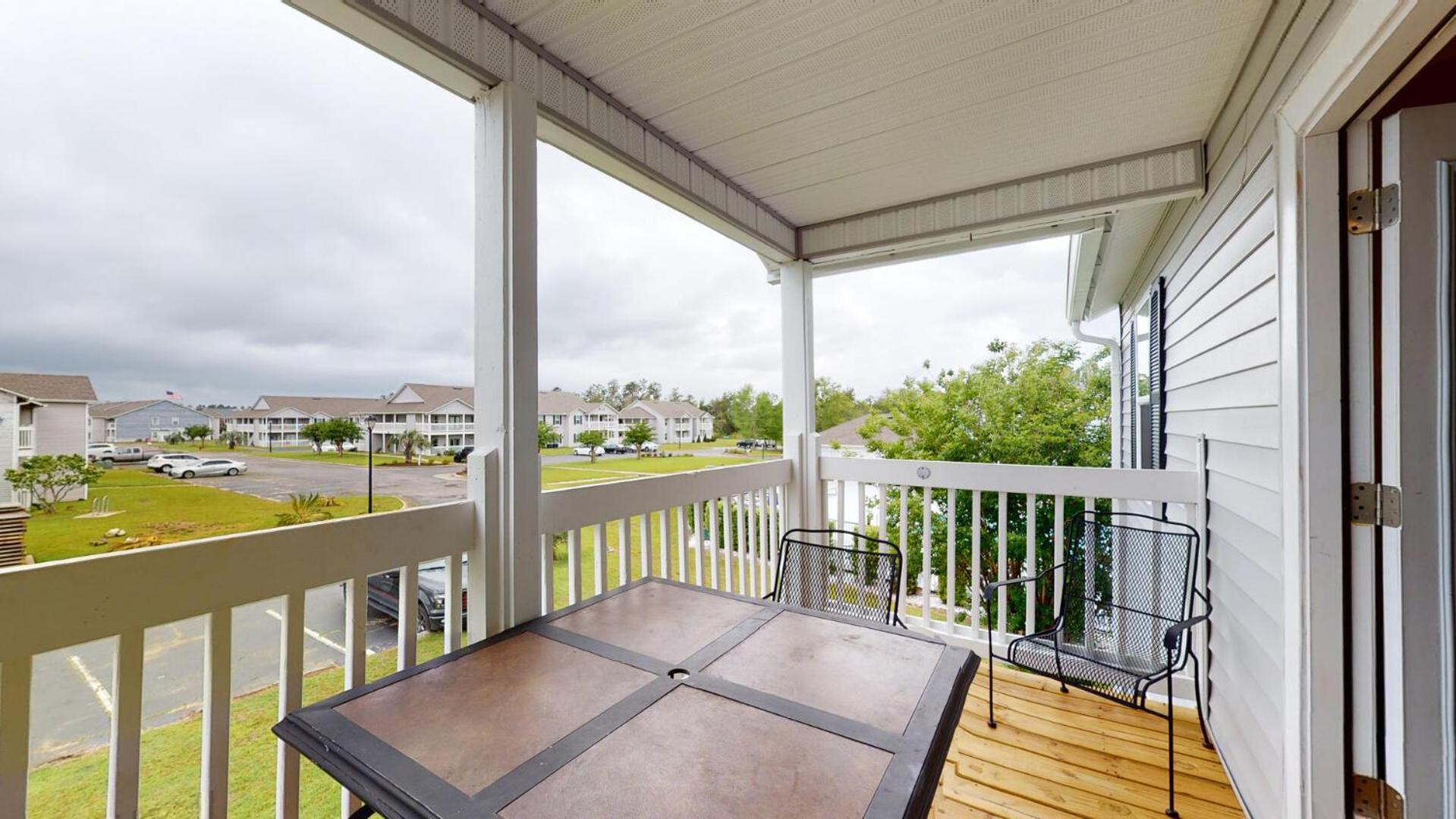 2br/2ba Full Condo w/ Pool & Gym, Sleeps 6 view 4