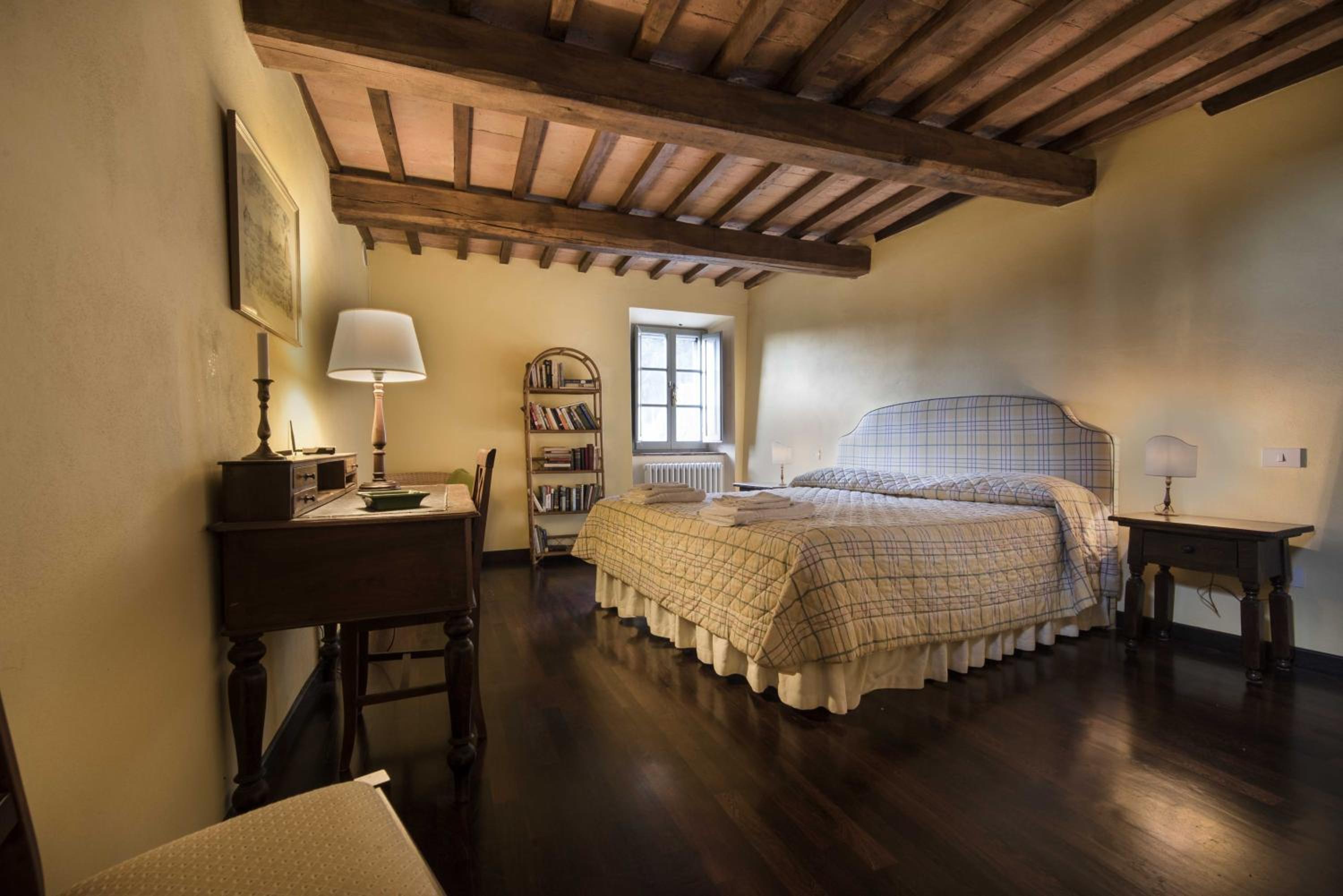 Borgo di Camporsevoli