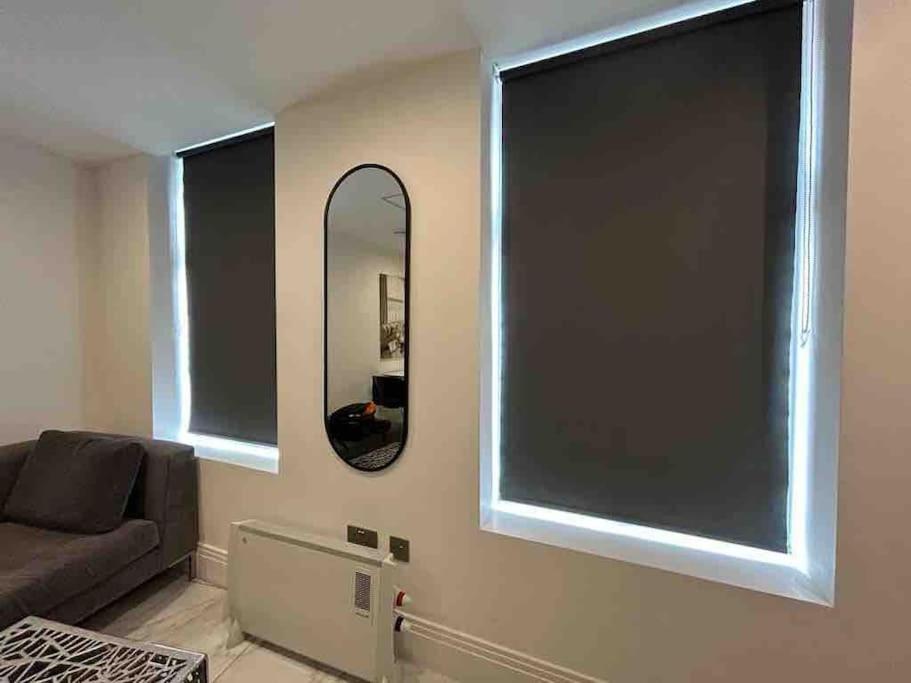 Covent Garden luxury apartment 2nd Floor 3guests view 3