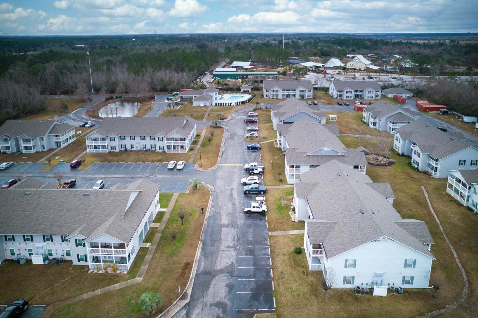 Full Condo w/ Pool & Gym, Sleeps 4 view 5