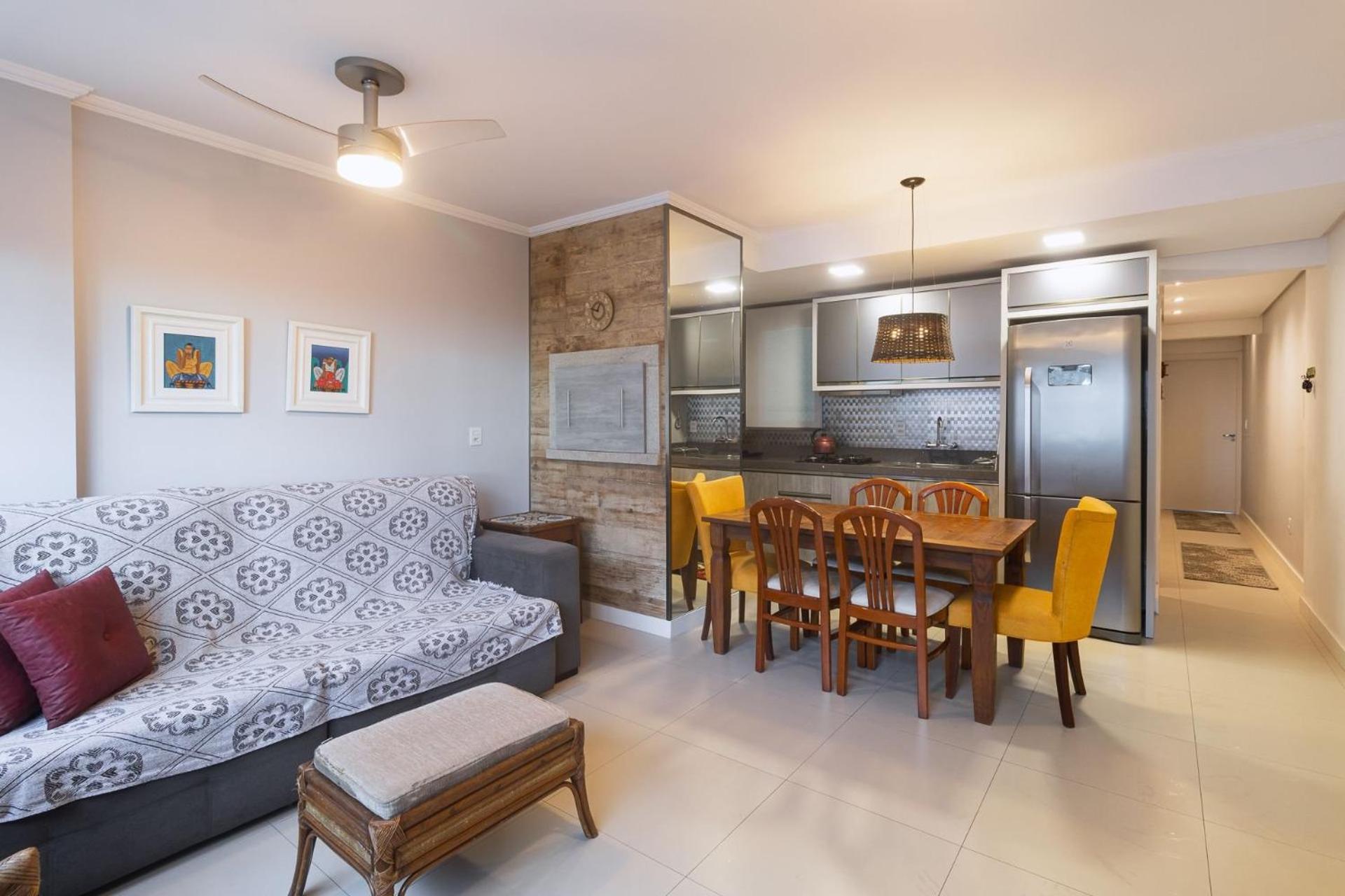 Apartment with 2 Bedrooms in the Heart of Praia Grande - Torres/RS