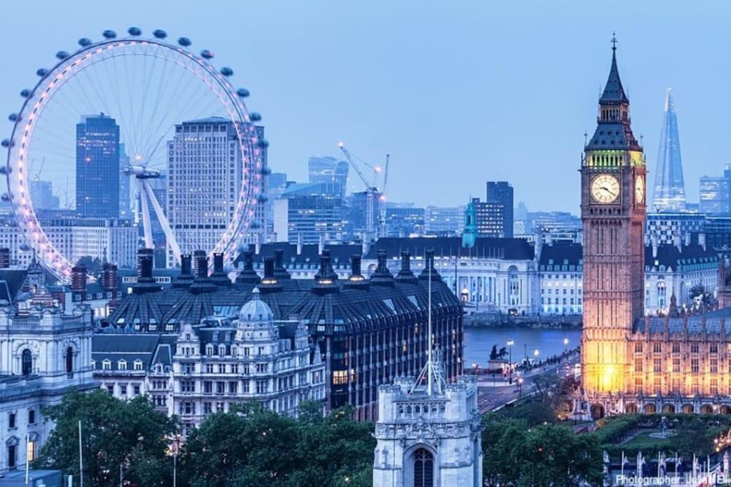 Luxury Covent Garden duplex top floors 1 bed 4pl