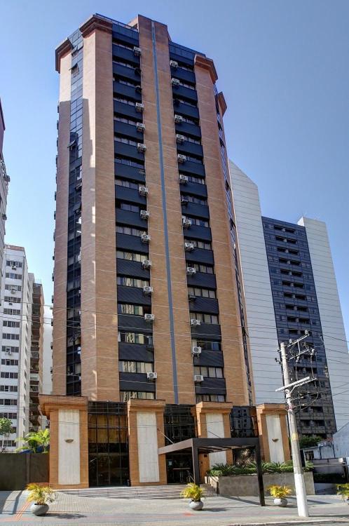 Hampton Park Jardins com Banheira Hidromassagem Luxuoso