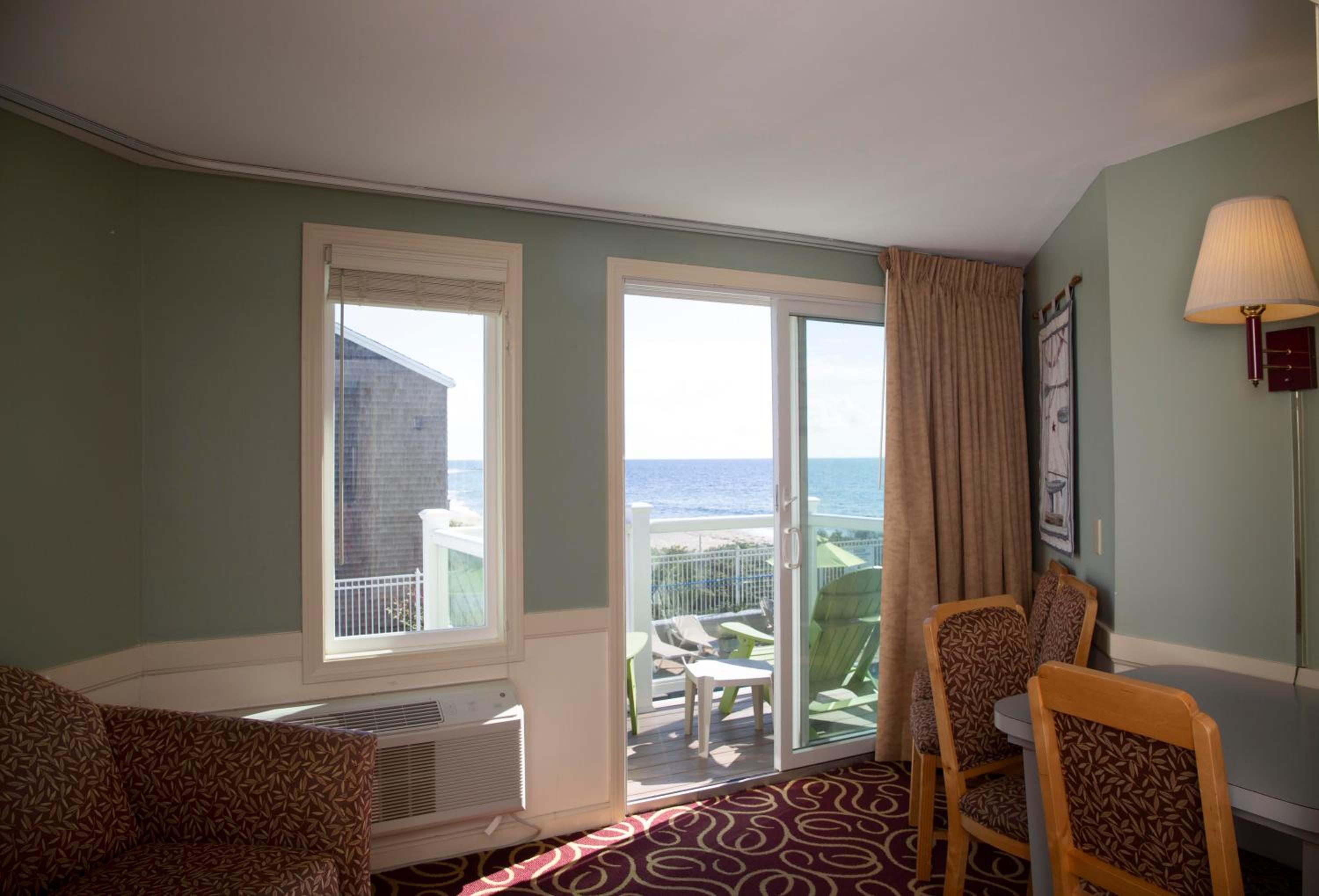 The Corsair & Cross Rip Oceanfront