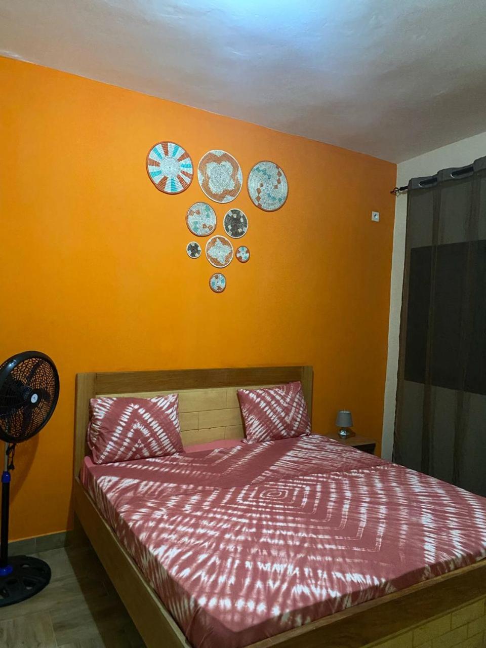 Studio meublé avec lit king size