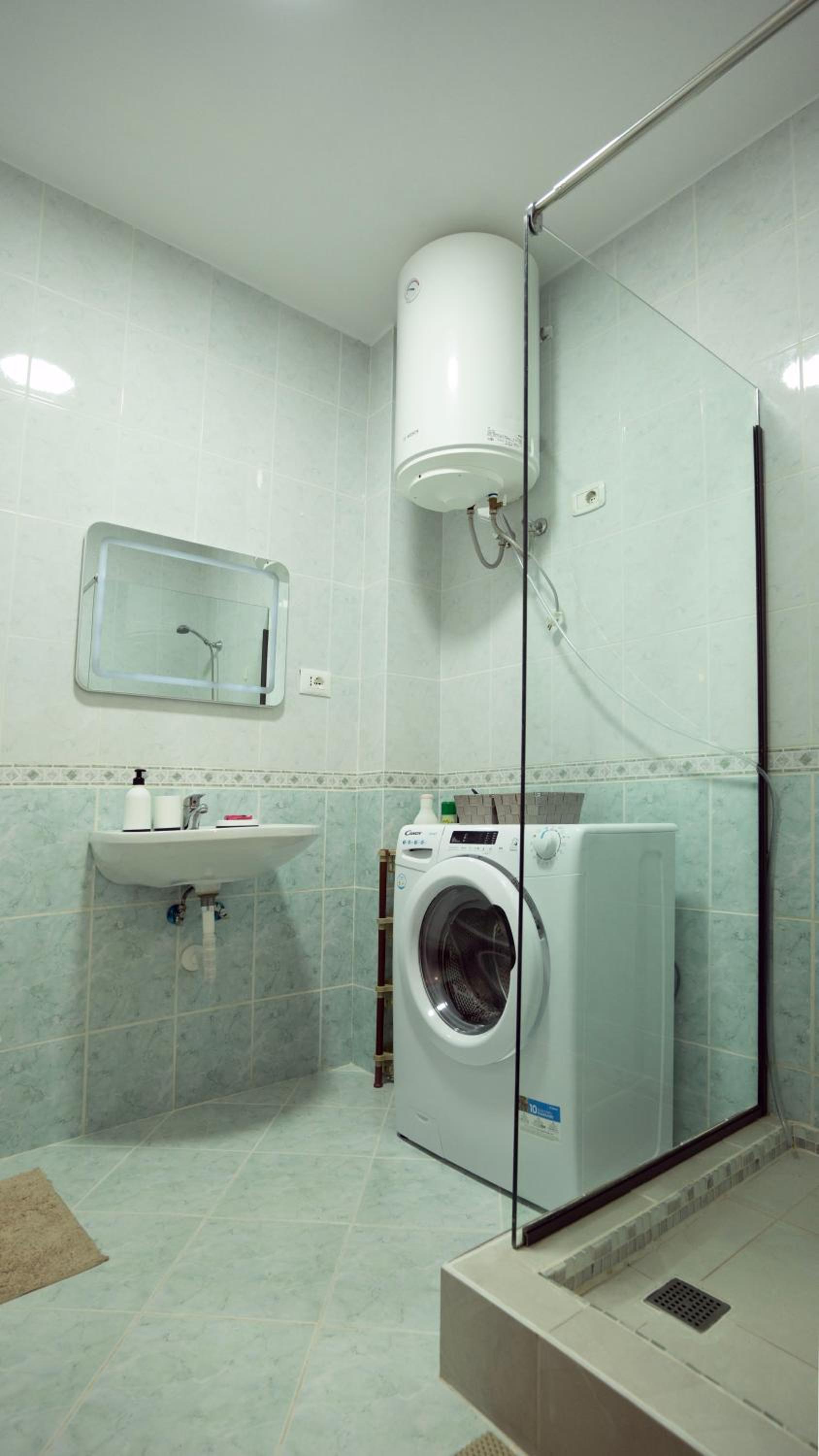 ILIRIA Apartment
