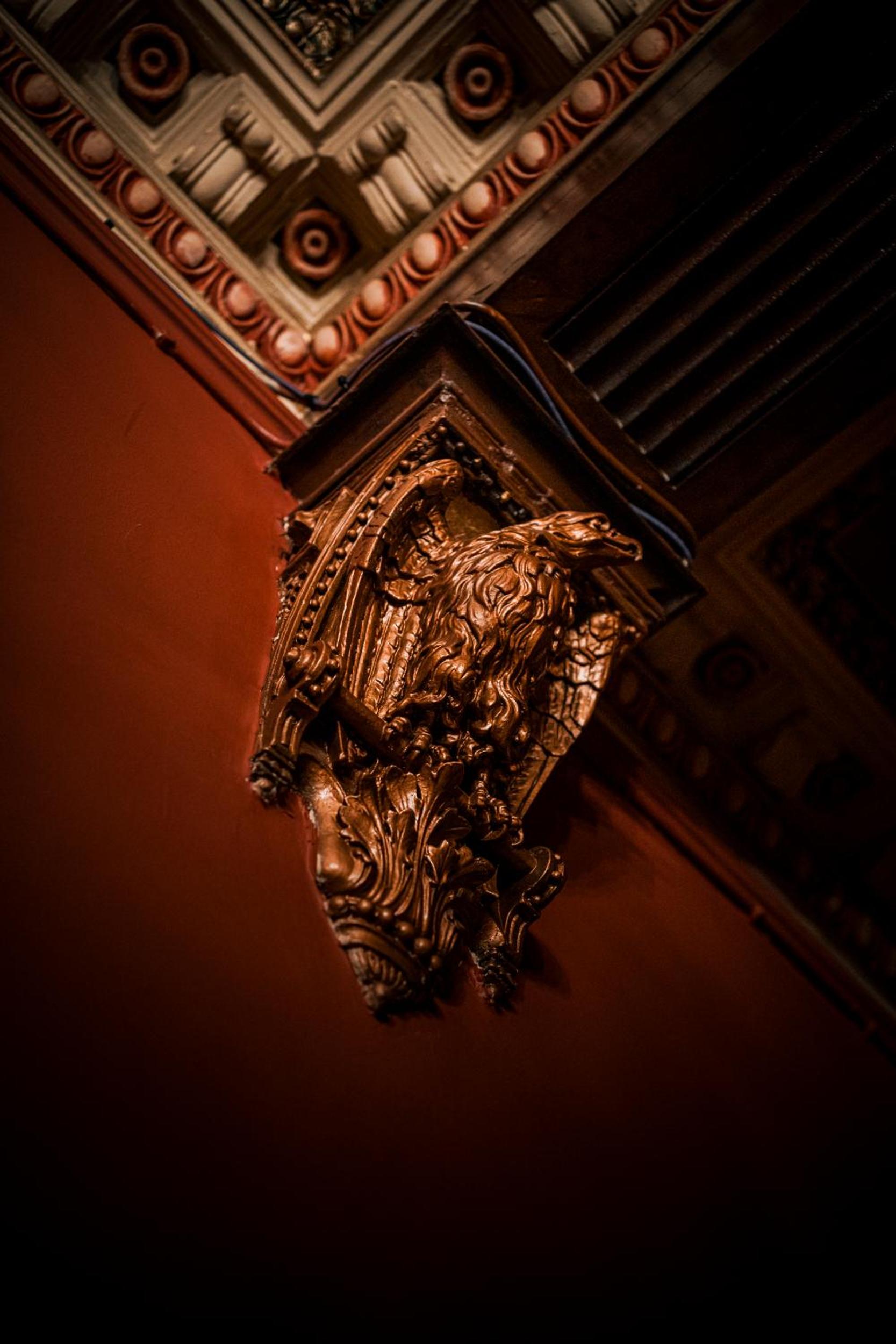 The Alamo Guest House