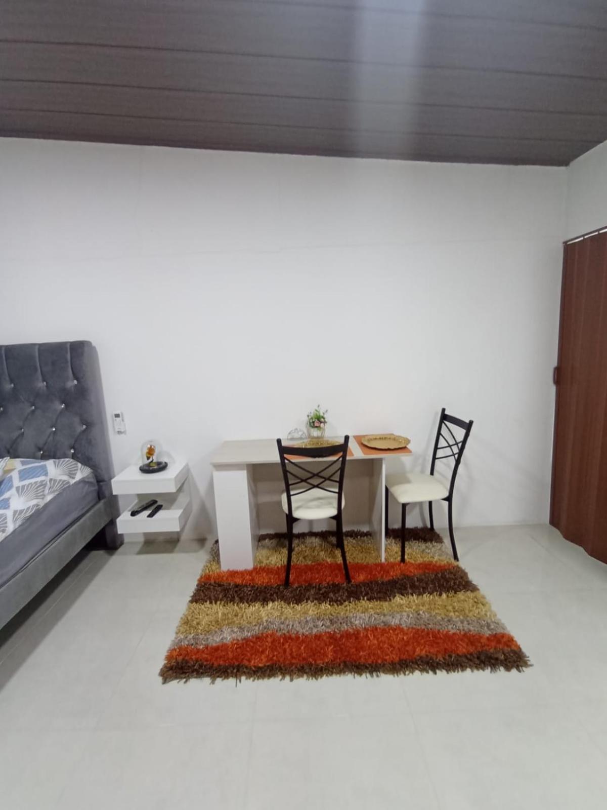 Suite elegante en urbanización privada