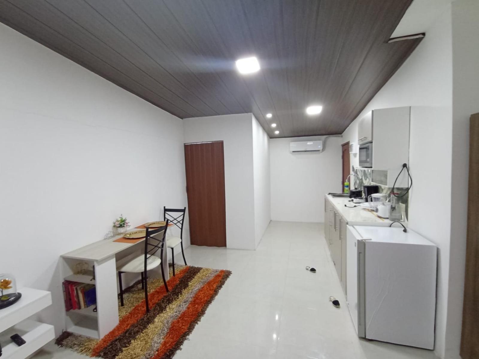 Suite elegante en urbanización privada