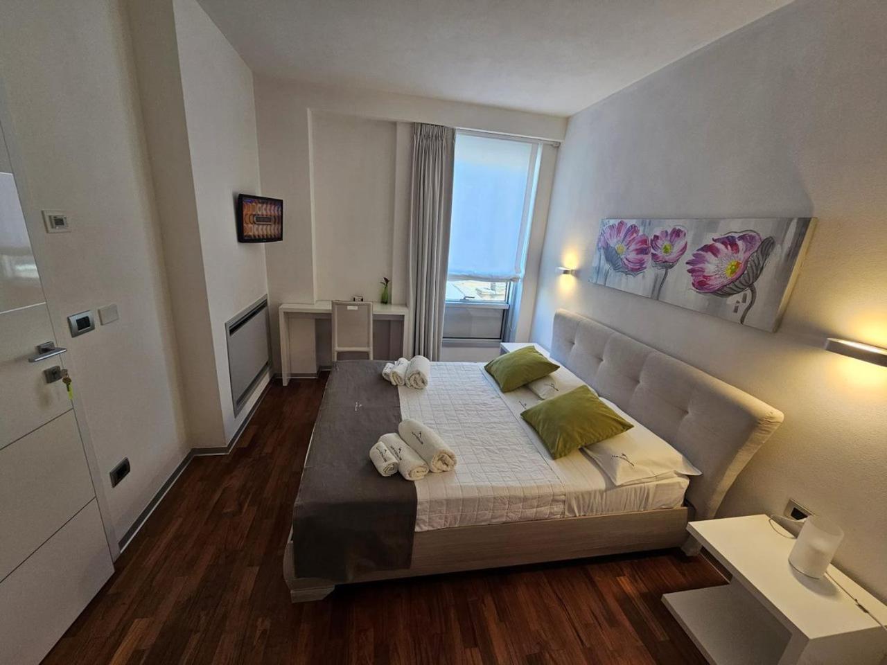 B&B White con Parcheggio Privato