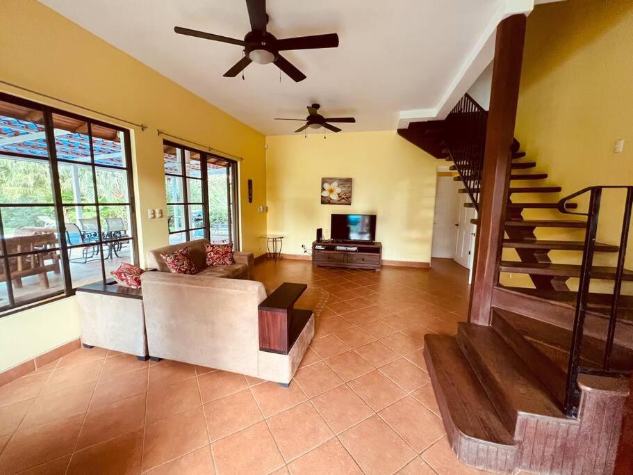 Casa Papaya