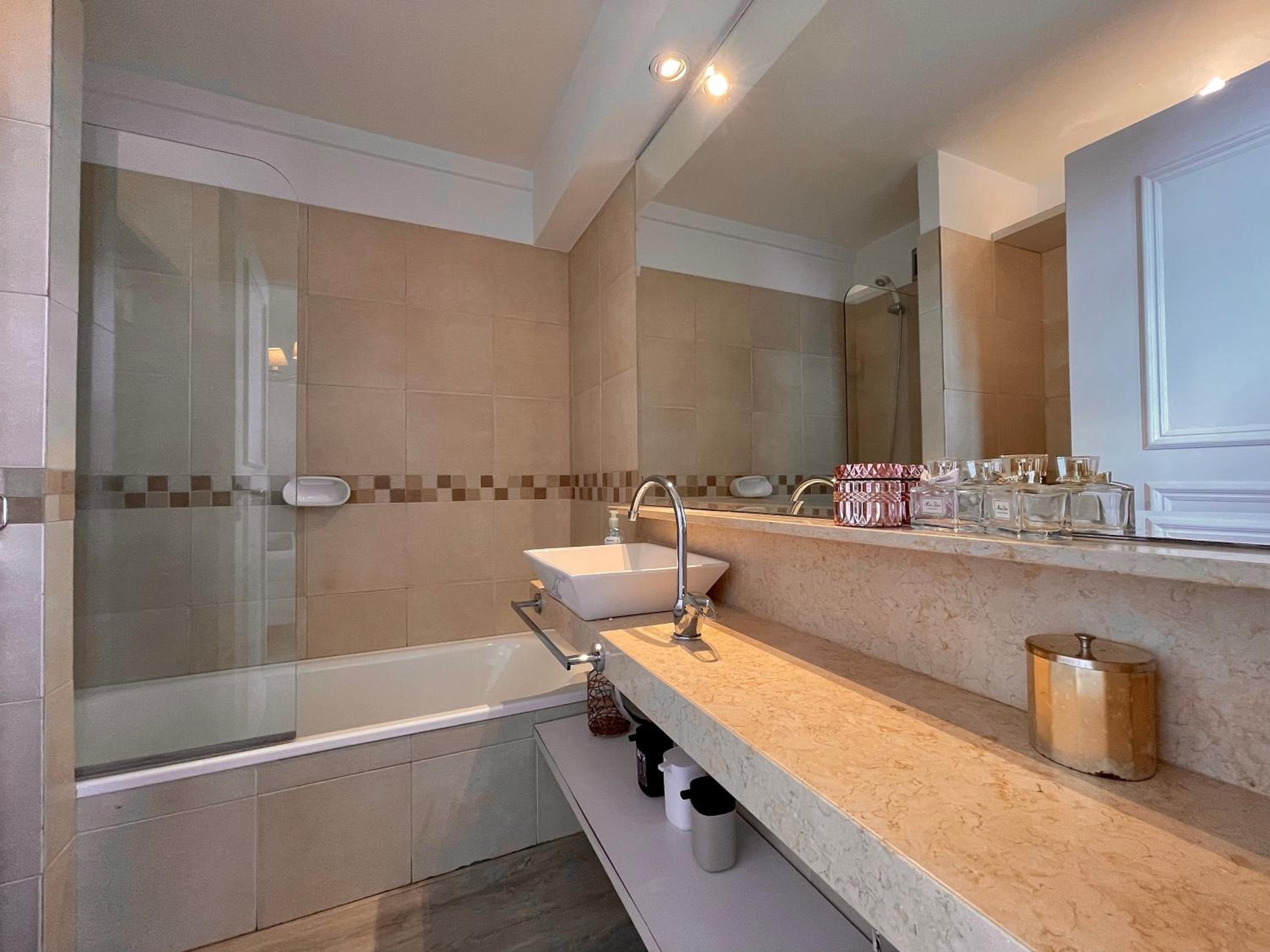Departamento moderno con Piscina