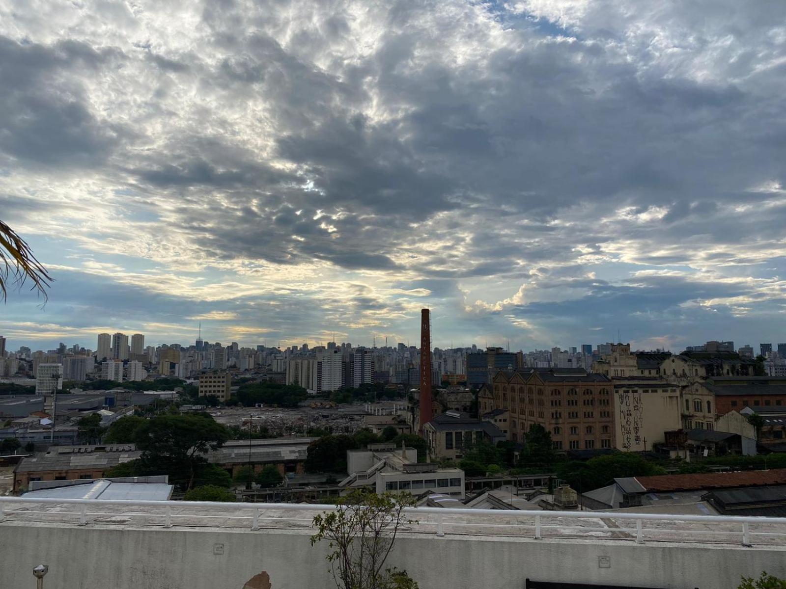BELO LOFT MOOCA, VAGA, PISCINA, AR CONDICINADO!!!
