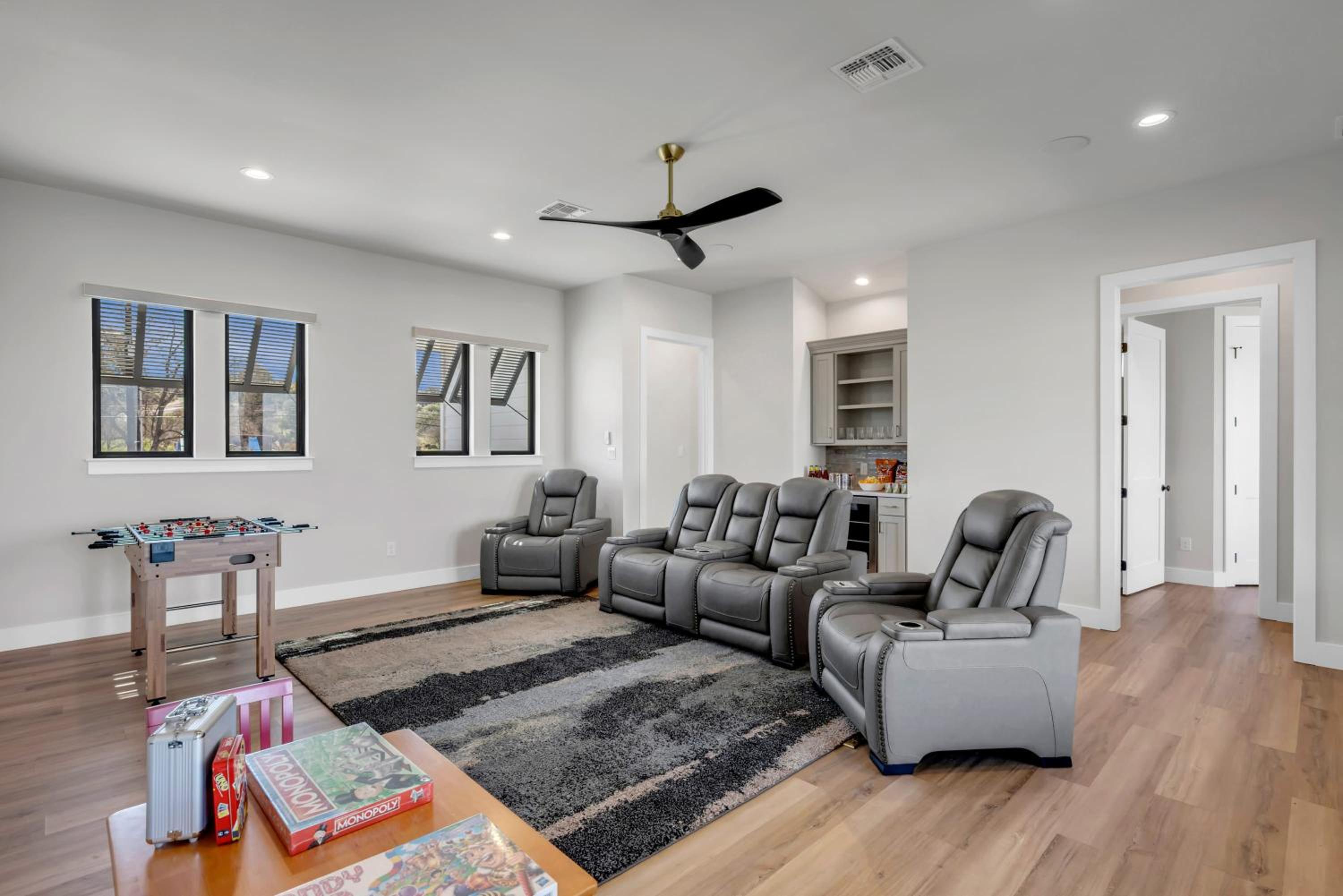 Captain's Cove Retreat New Listing Concierge Services view 4