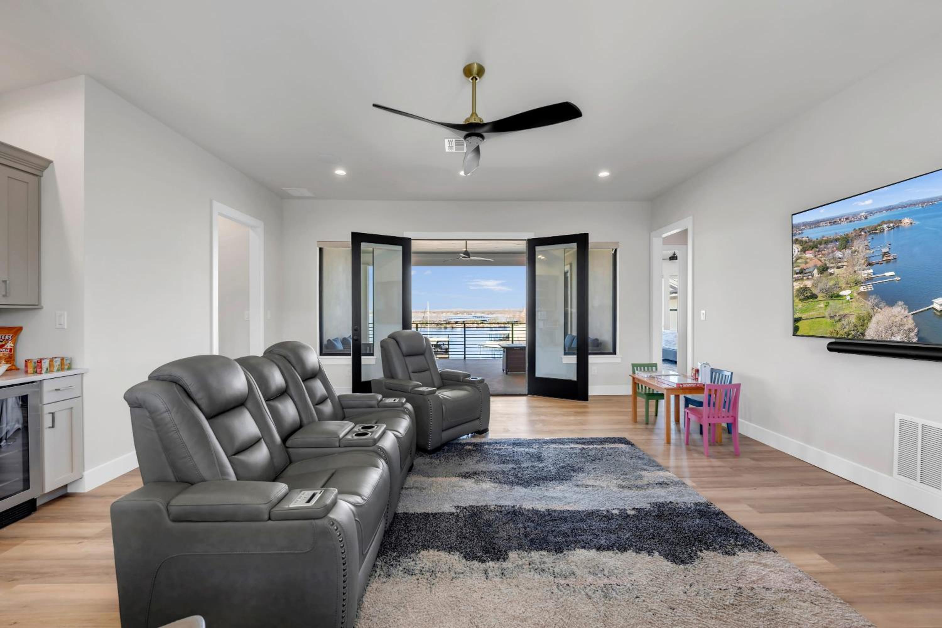 Captain's Cove Retreat New Listing Concierge Services view 5