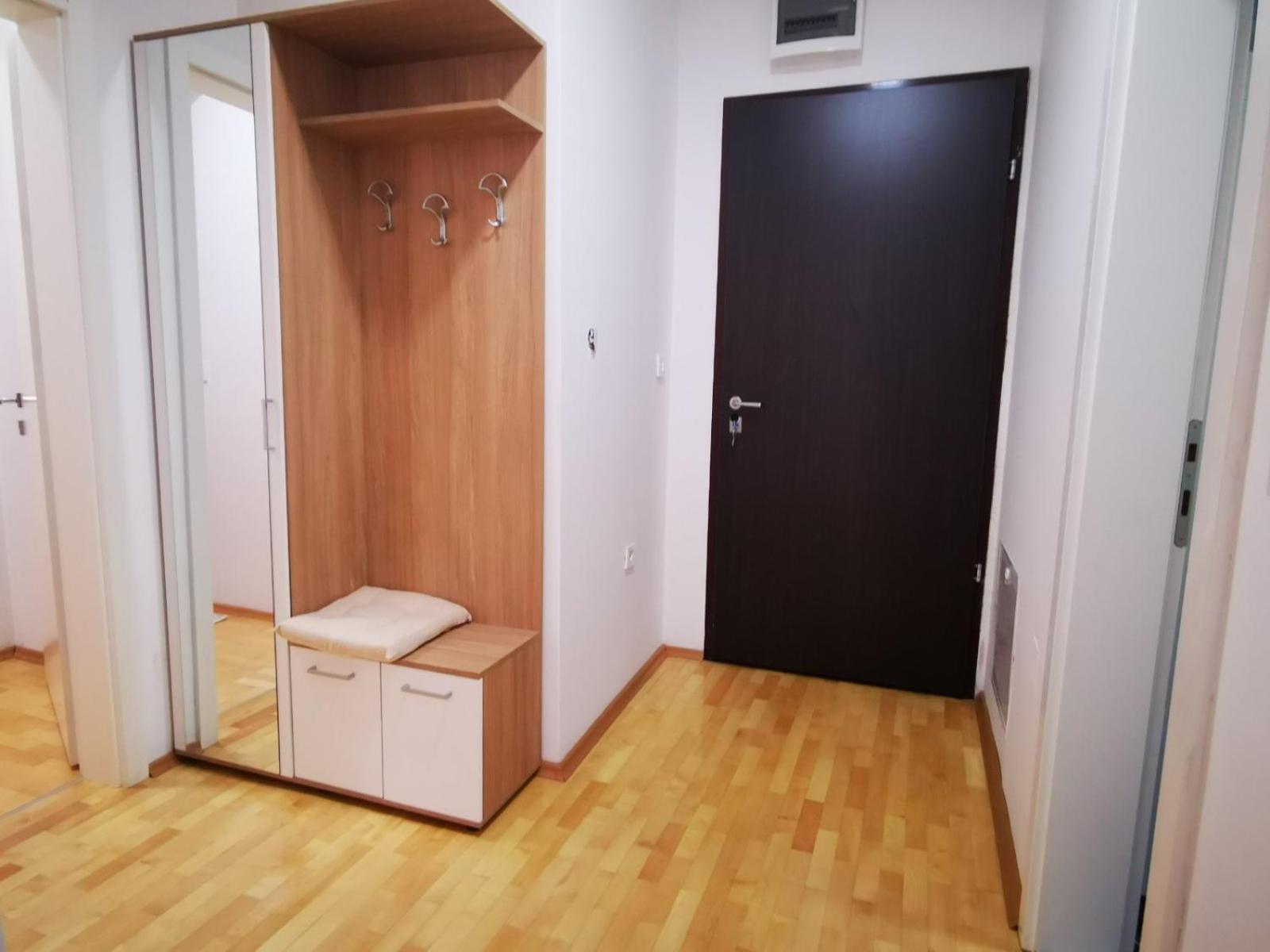 Splendid Two Bedroom Apartment Anastas Mitrev 25 view 3