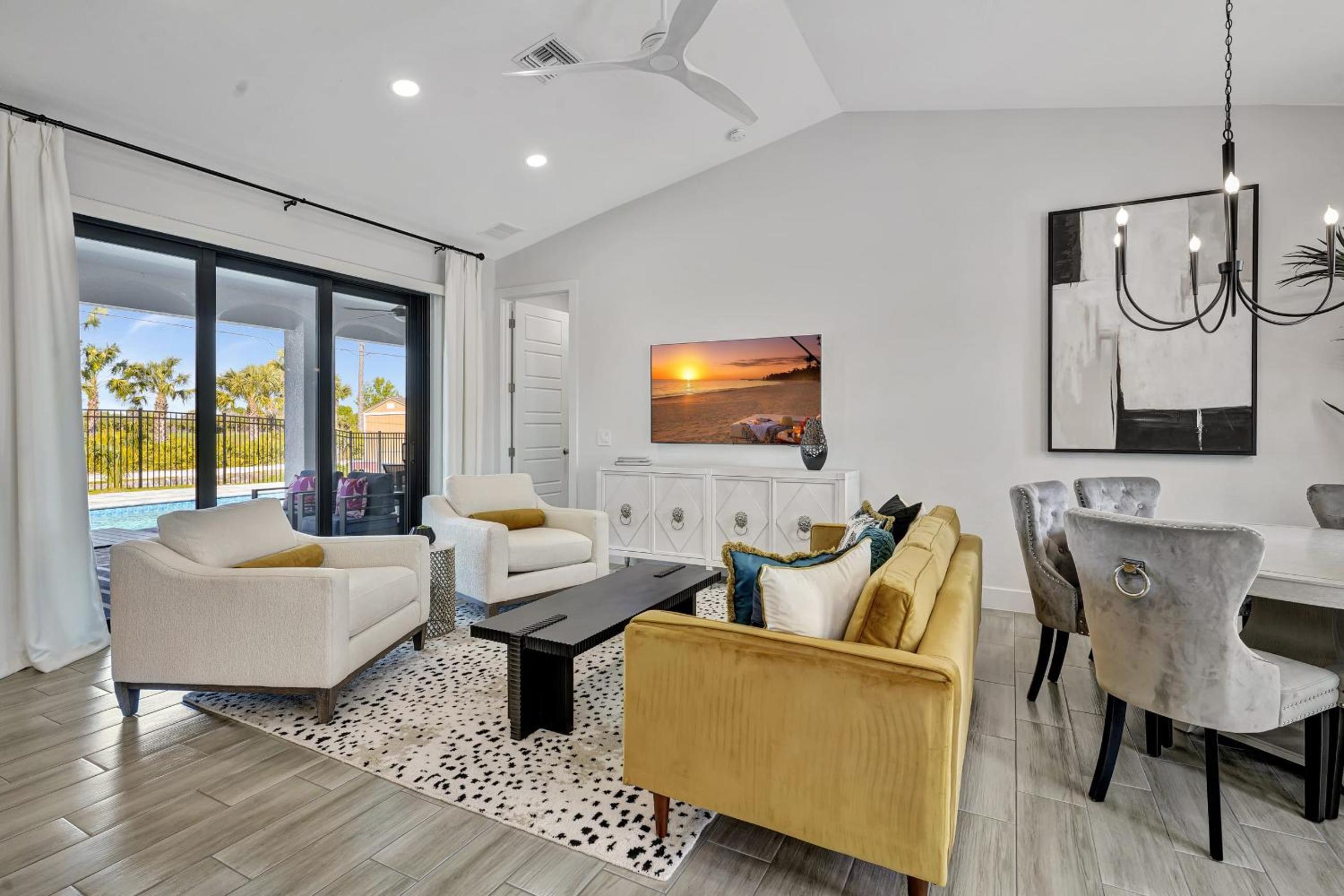 Luxury Retreat in Secret Paradise view 4