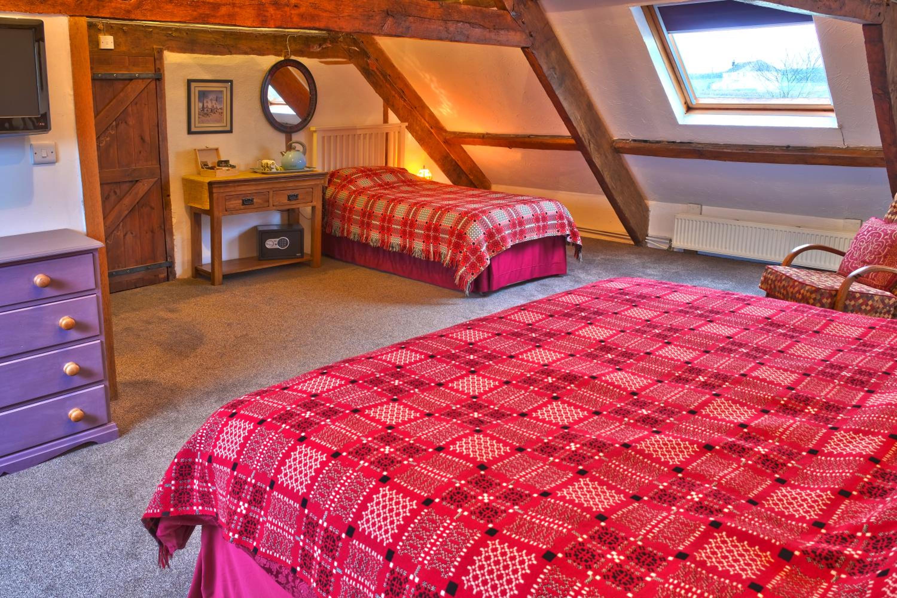 Kidwelly Farmhouse B&B view 3