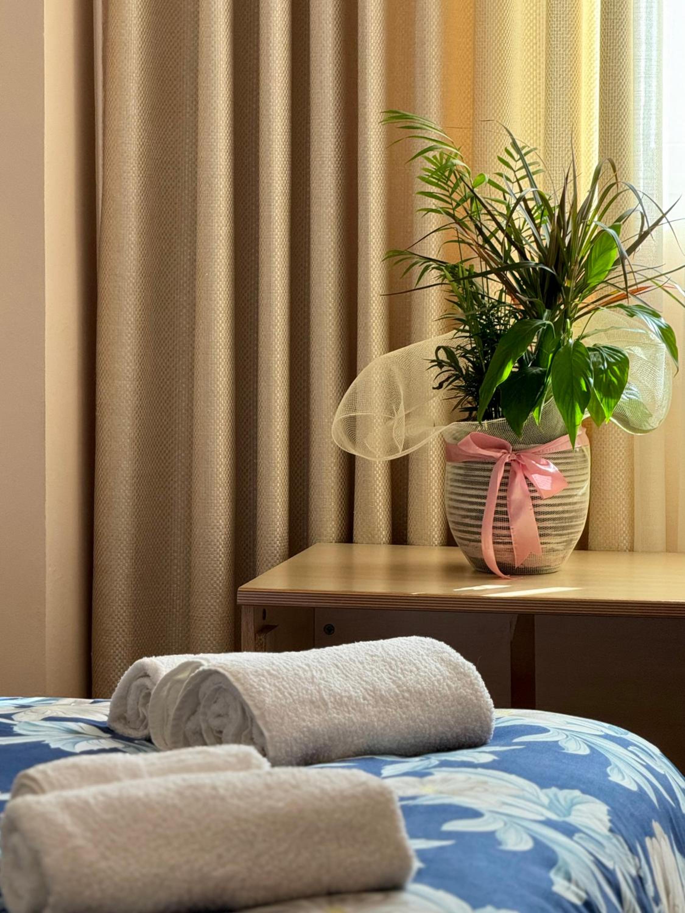SkyView Oasis Premium Apartment