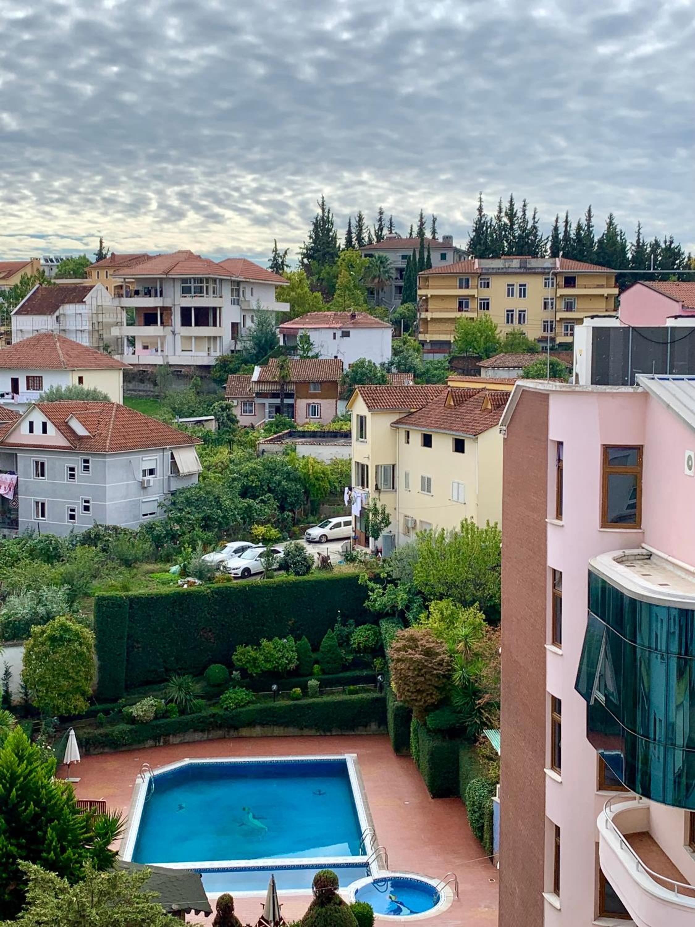 SkyView Oasis Premium Apartment
