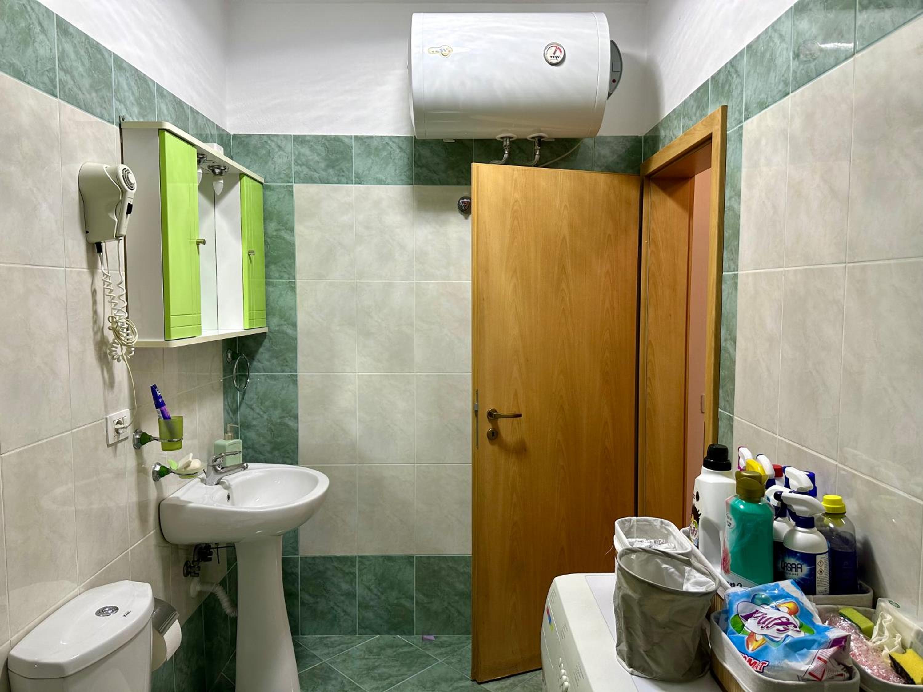 SkyView Oasis Premium Apartment