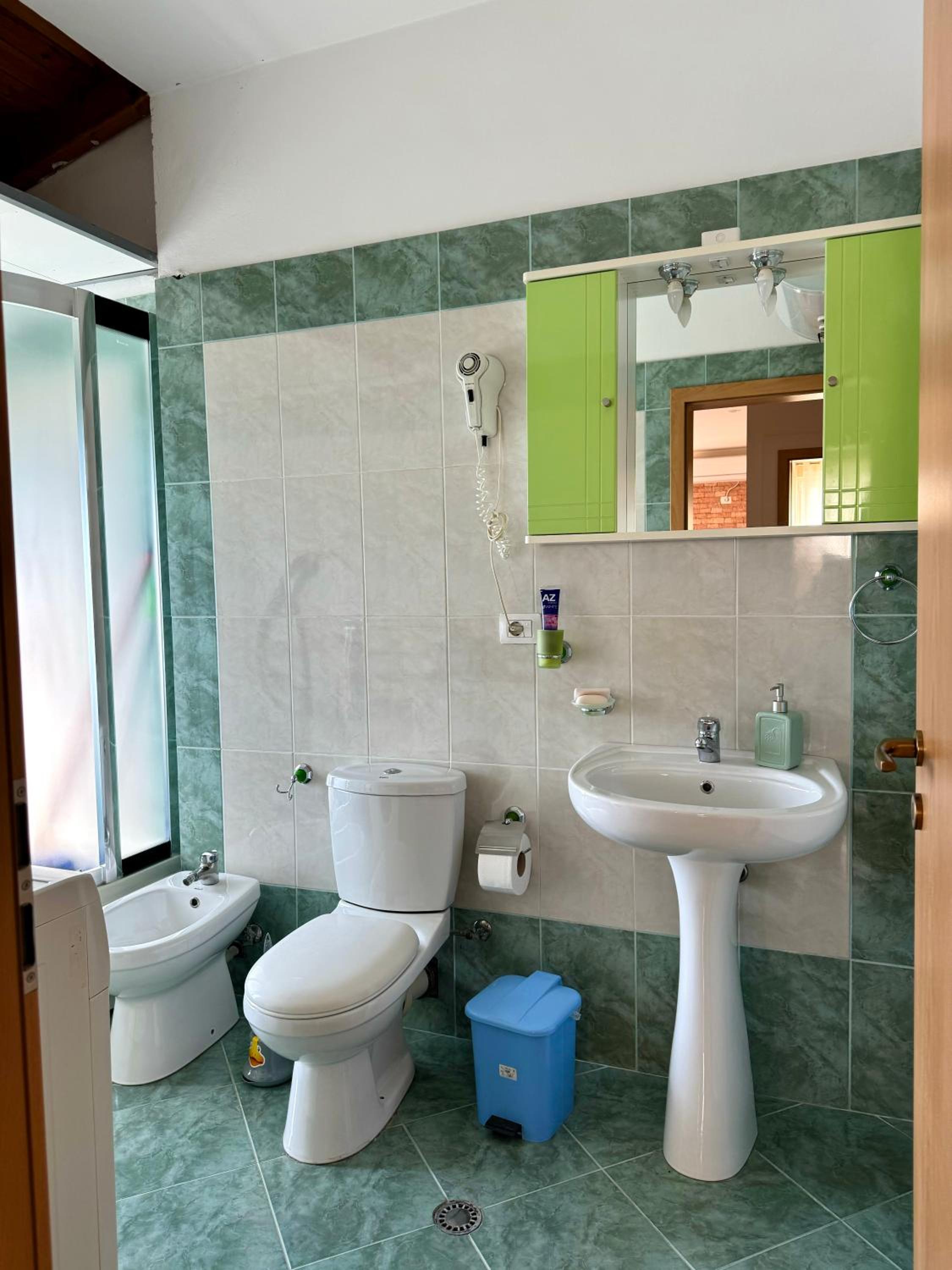 SkyView Oasis Premium Apartment