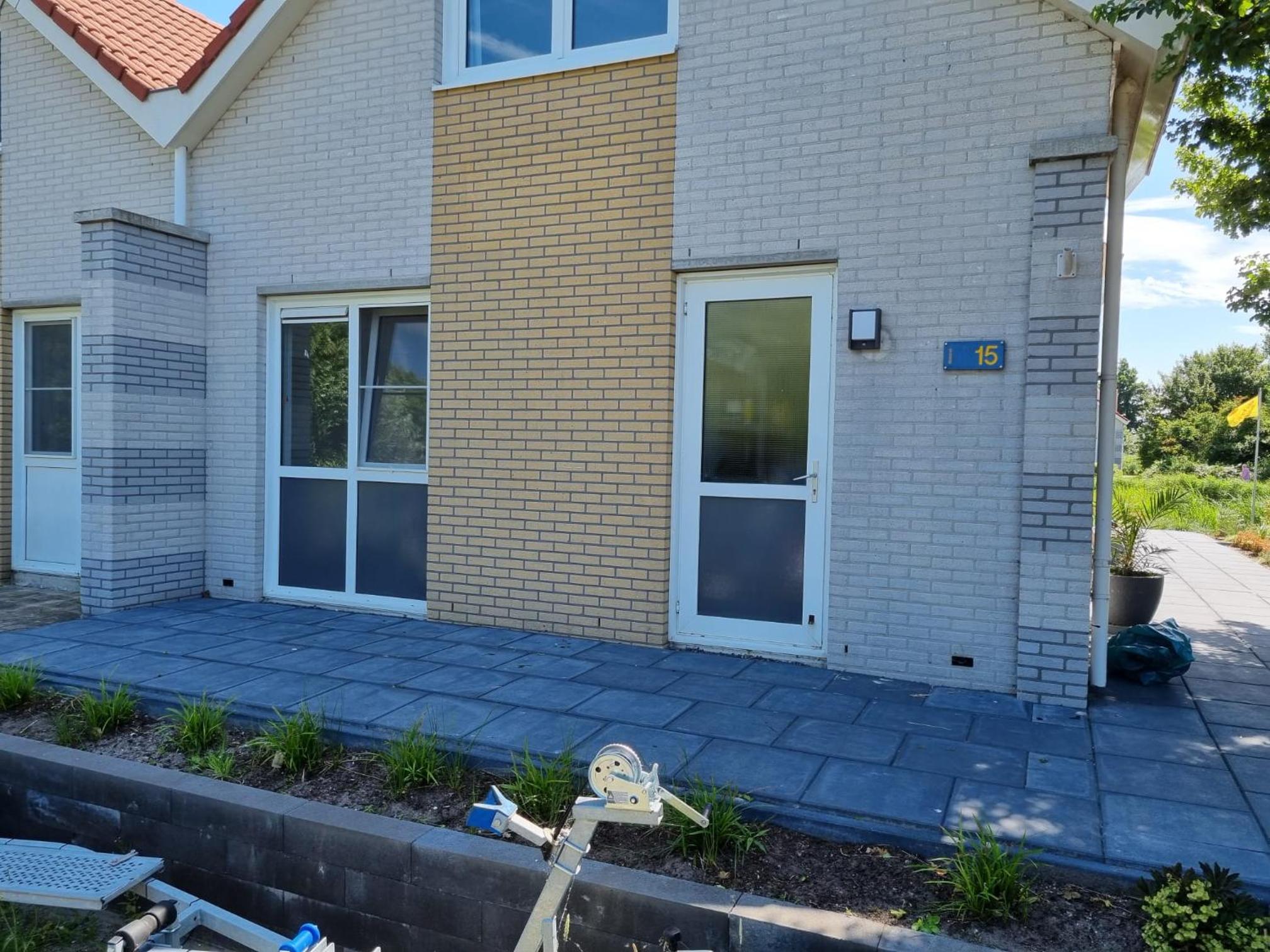 Prachtige vakantievilla aan IJsselmeer Makkum view 5