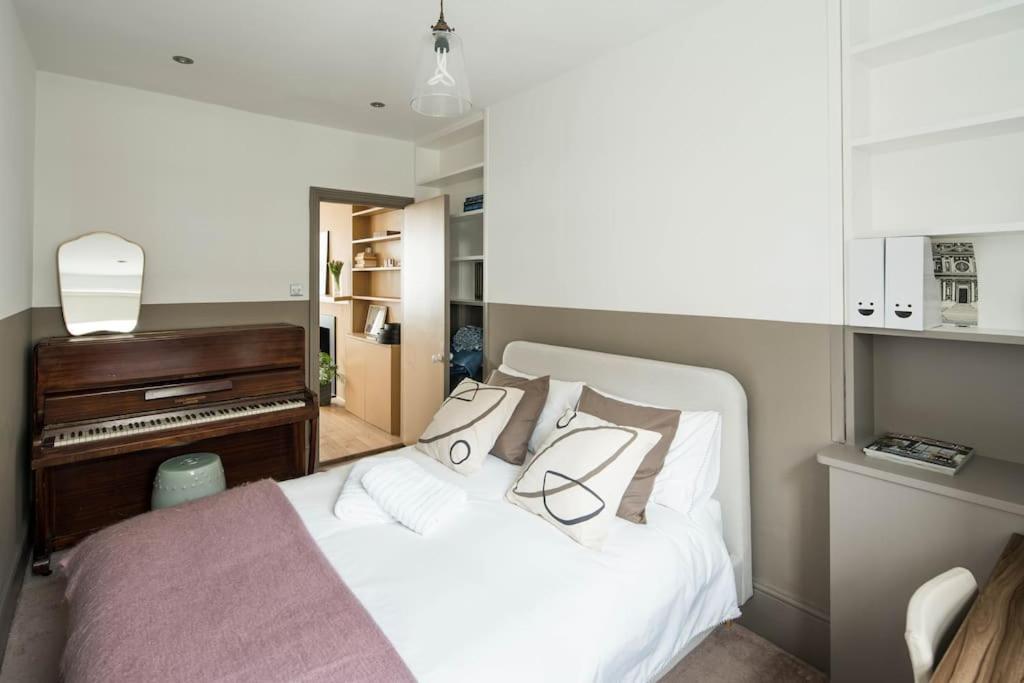 Westbourne Gardens Rentals