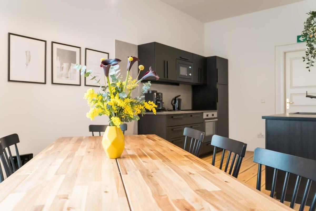 Apartment at Rosenthaler Platz