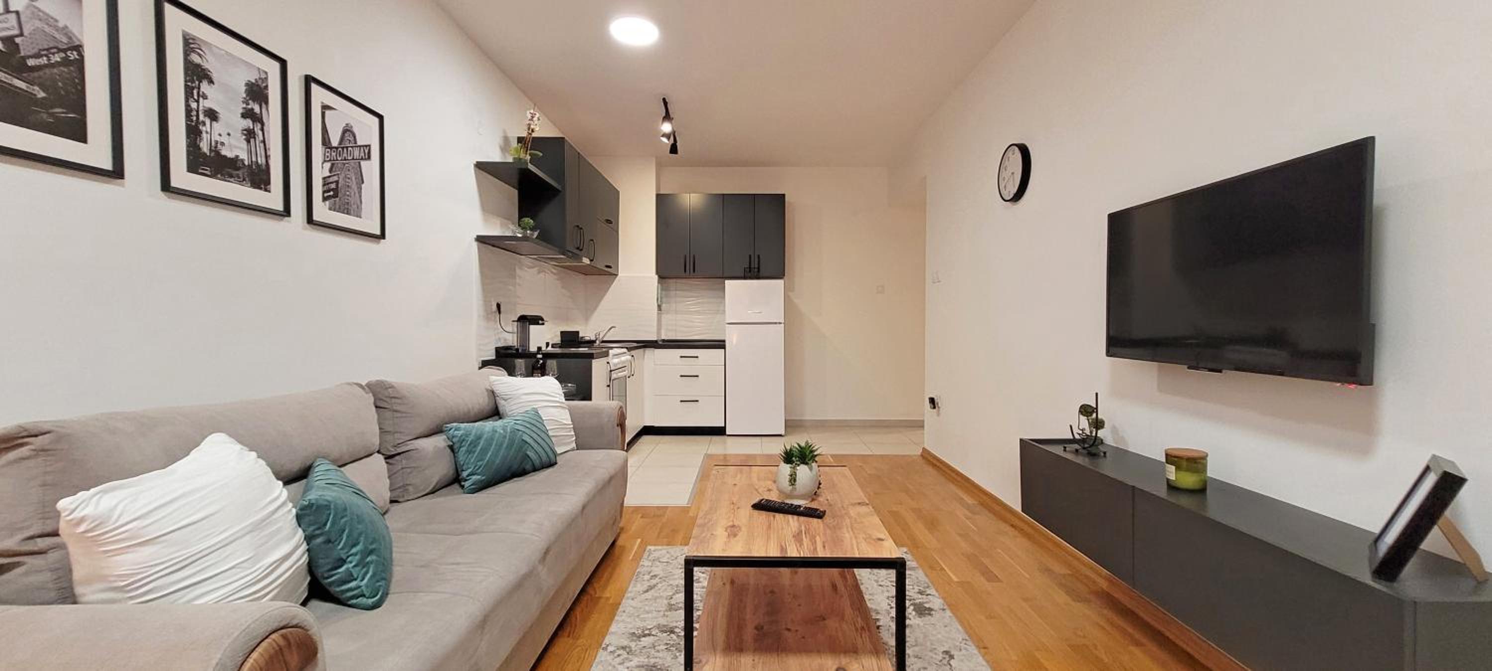 Urban Side Apartments