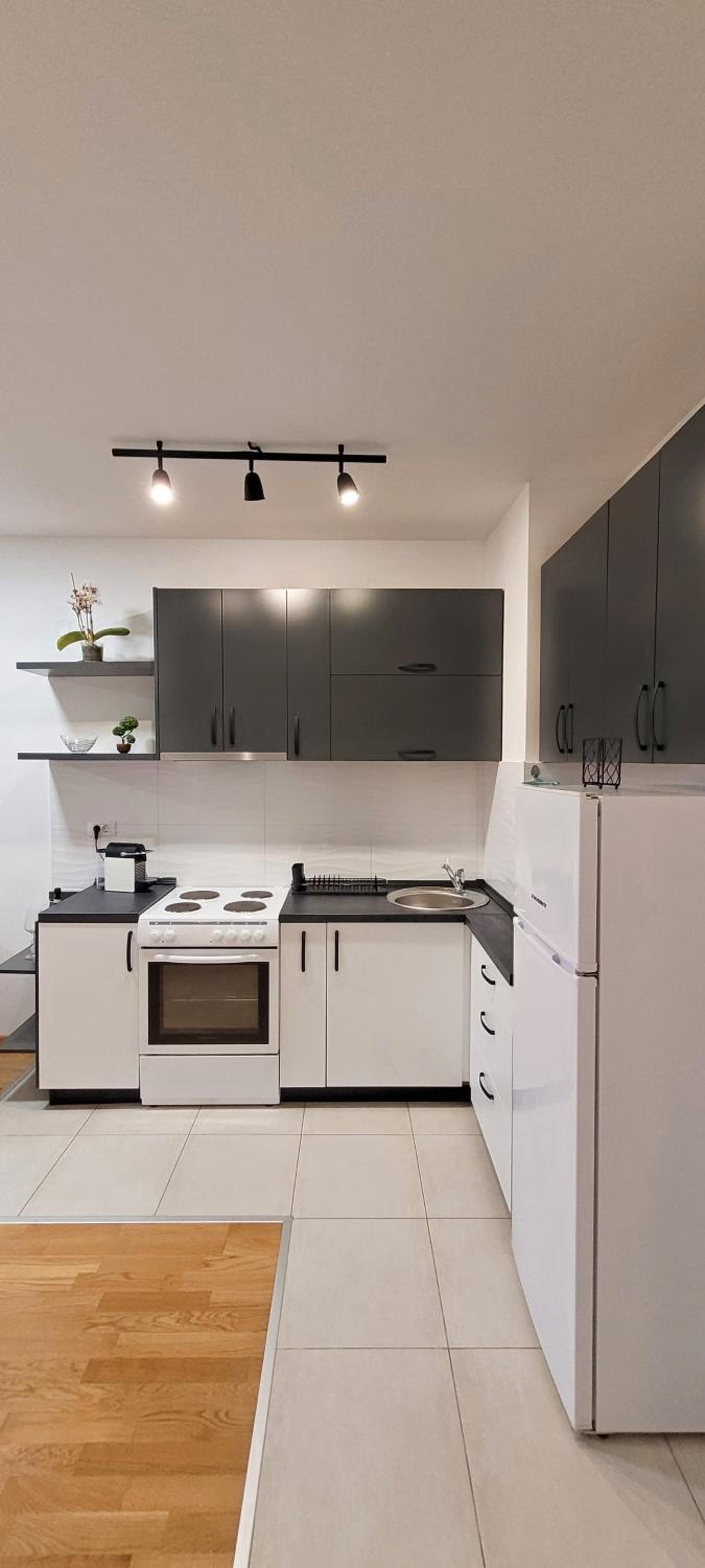 Urban Side Apartments