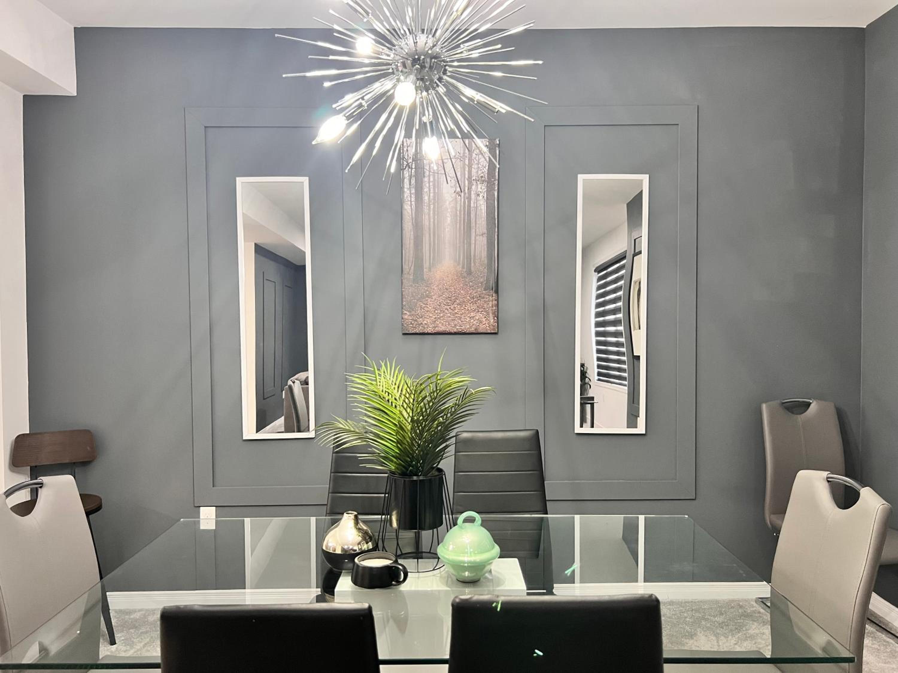 Spacious 4-Bedroom Home, Comfortably Sleeps 10