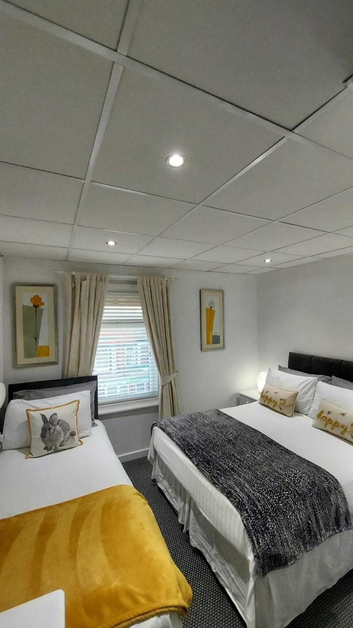 Rock Dene Hotel